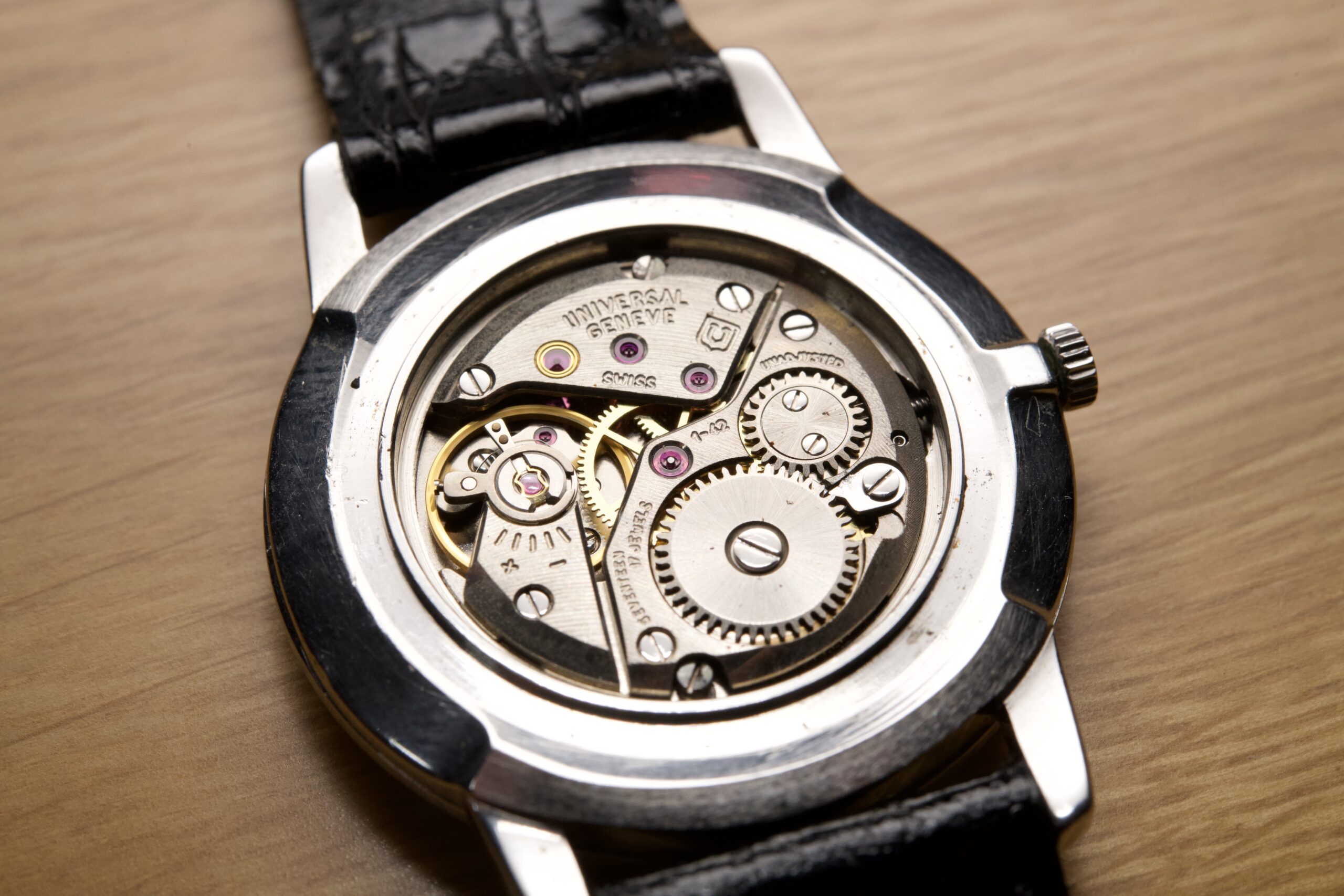 UNIVERSAL GENEVE Cal.1-42