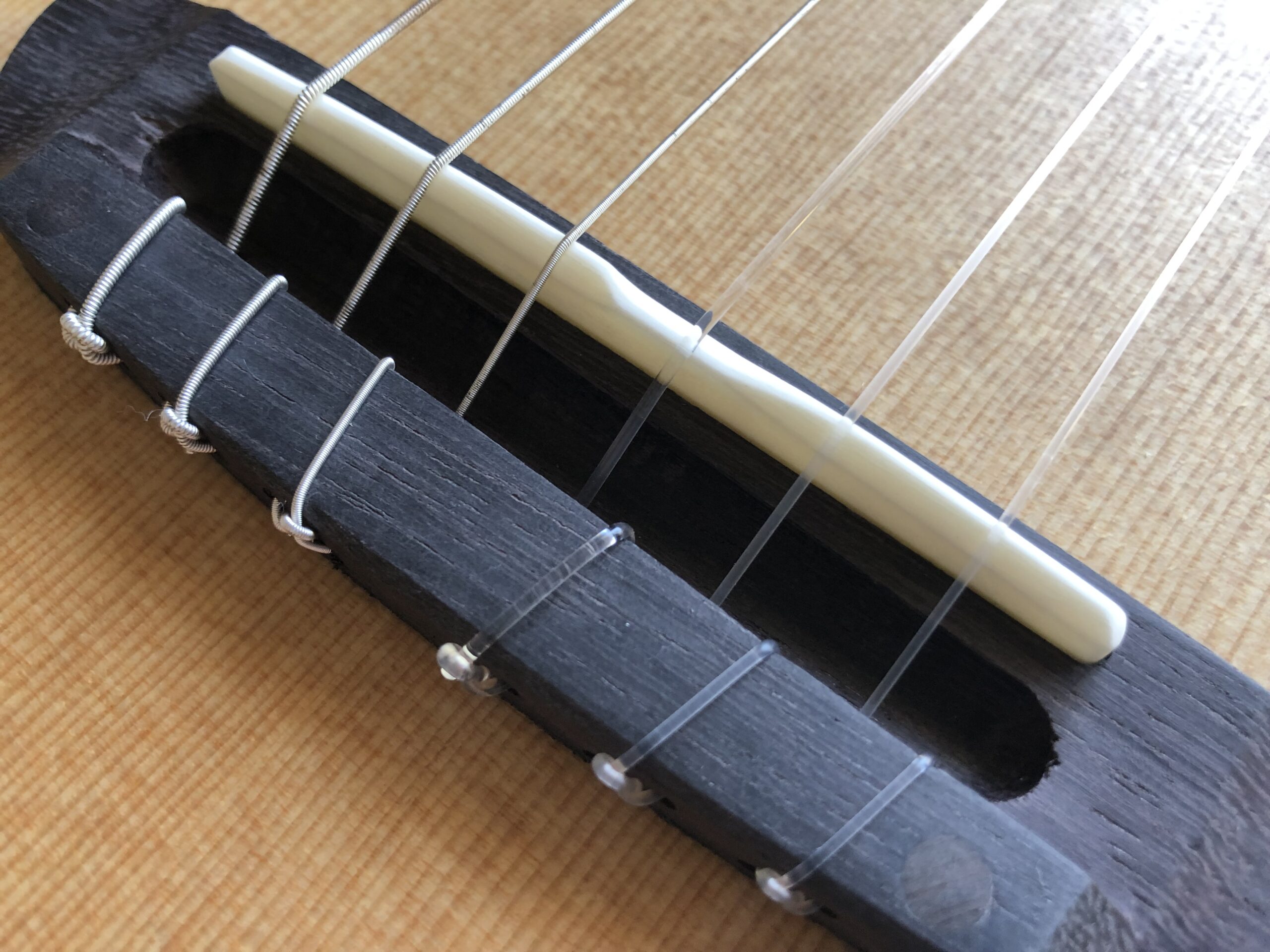 アイバニーズのミニギターの写真をちょっとだけ