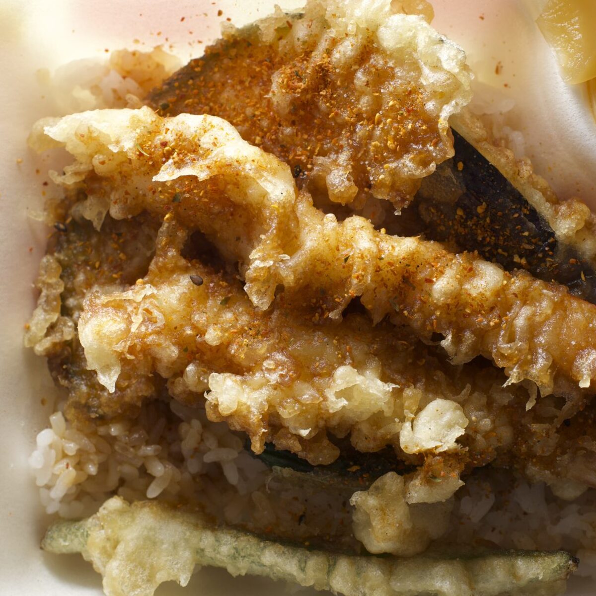 なぜ？僕が昼食に”てんやの上天丼”を選んだ理由を自問自答 〜上天丼が目の前にあったんだ〜