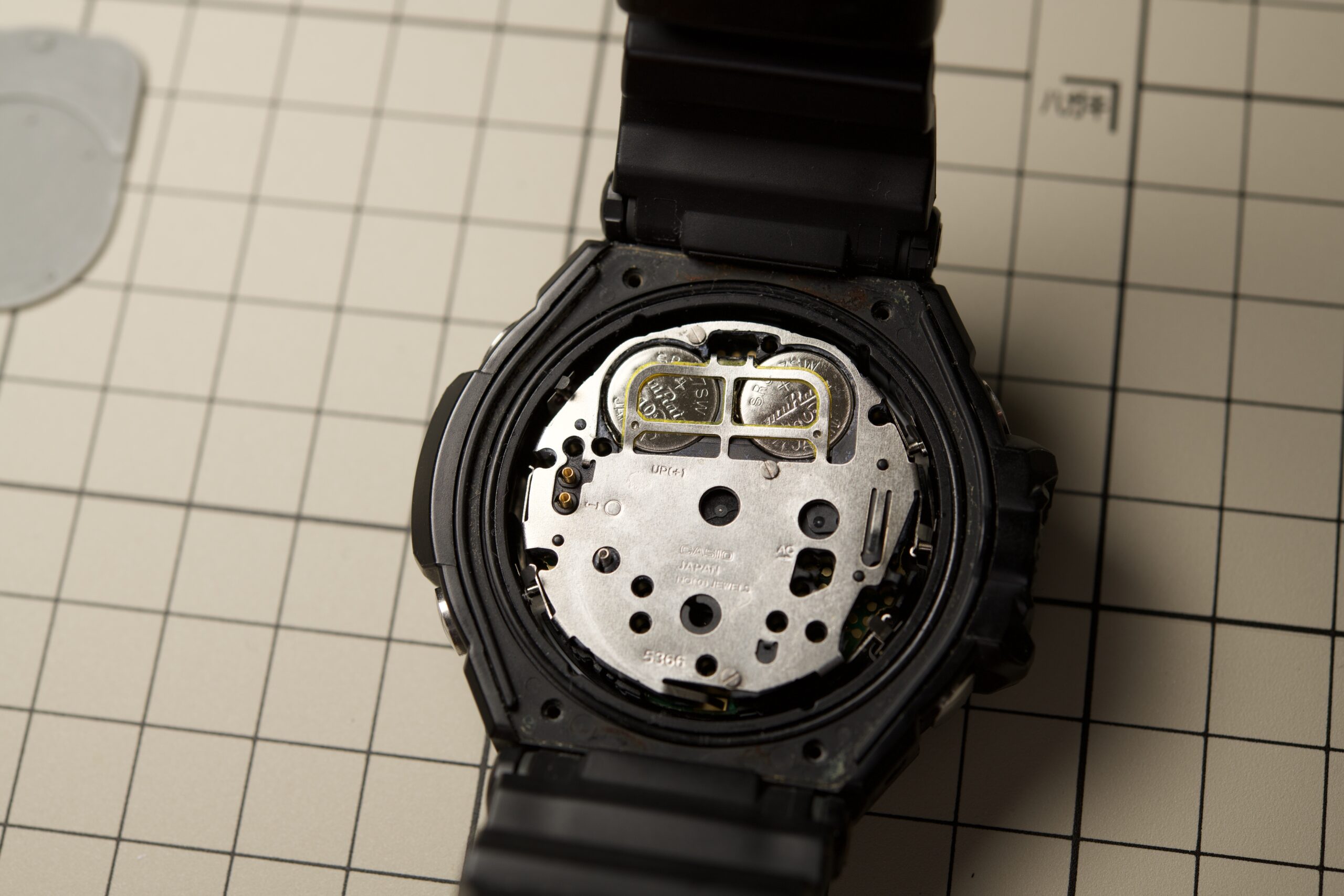 電池交換するぞ！GRAVITYMASTER GA-1100-1AJFの延命措置を行う