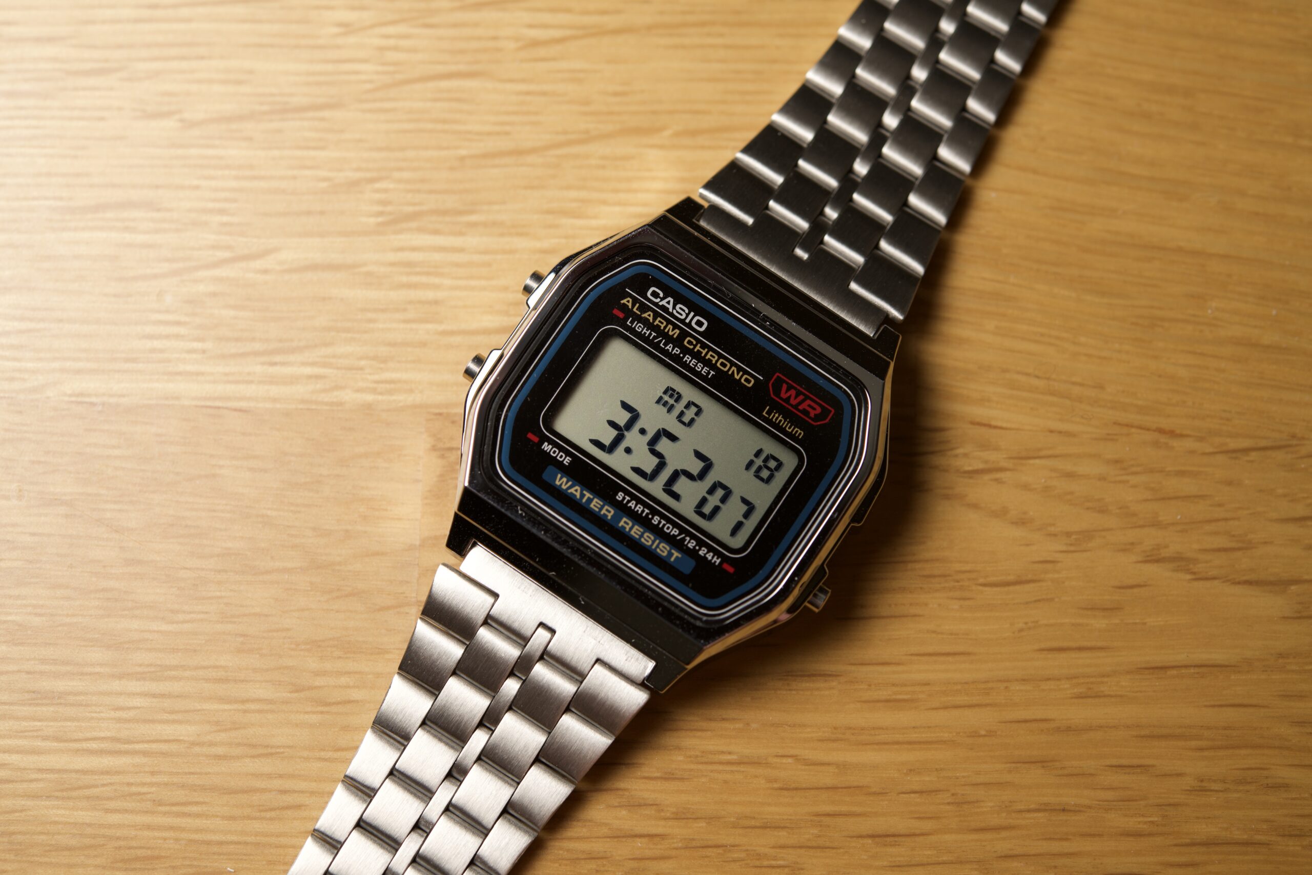 日本製のチプカシA159WA-N1JHってのはこんな感じよ!